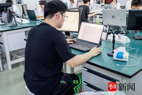 江蘇大學京江學院42名精英學子在先進成圖技術與產品信息建模創新大賽中展現卓越風采